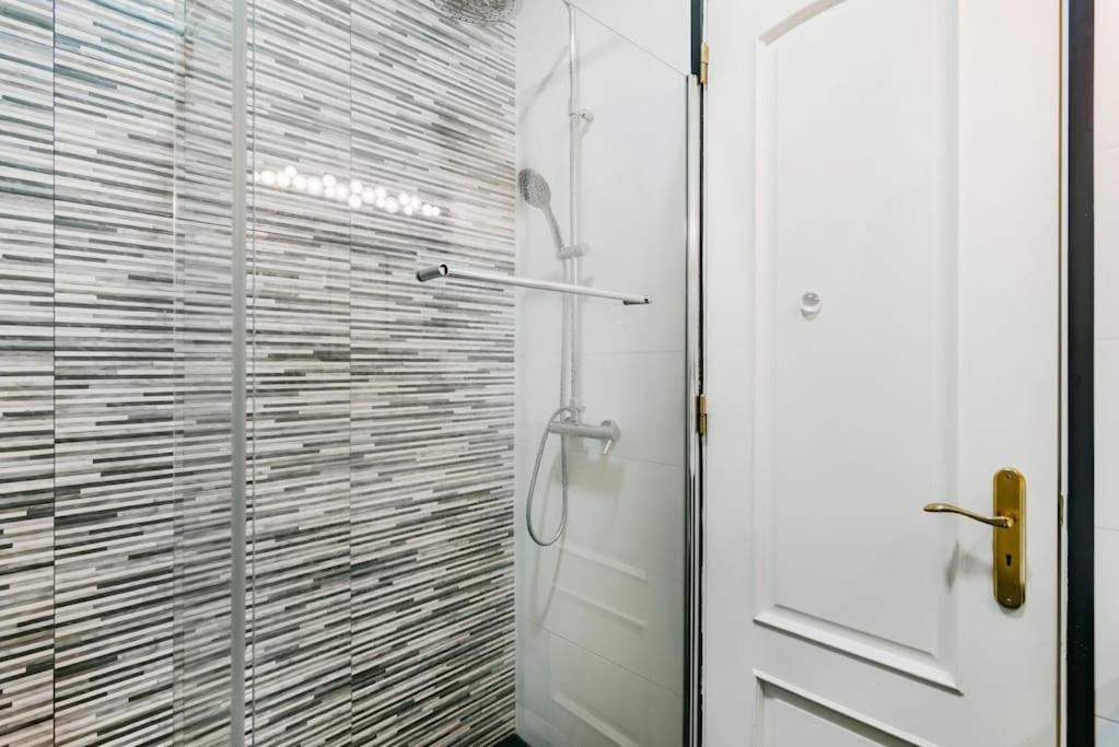 Baixa-chiado Getaway Apartment Lissabon